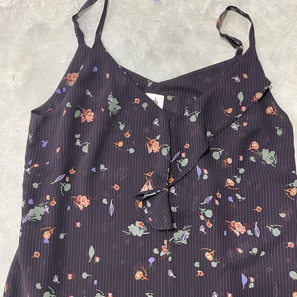 cAbi Womens Tank Ruffle top blouse black floral striped size Medium - Picture 3 of 5